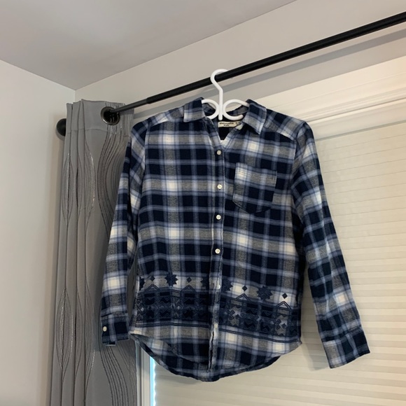 Abercrombie plaid shirt - Picture 2 of 4